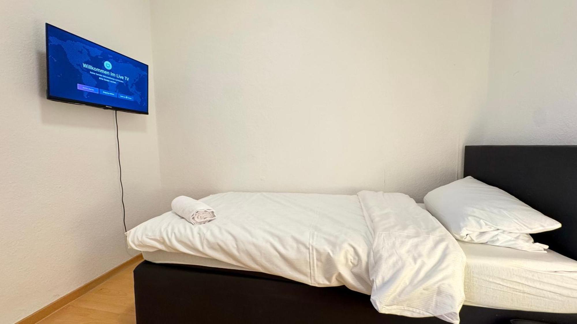 Apartments Im Herzen Von Neumuenster Innenstadt & Hbf Fusslaeufig, Mit Privatparkplatz 외부 사진