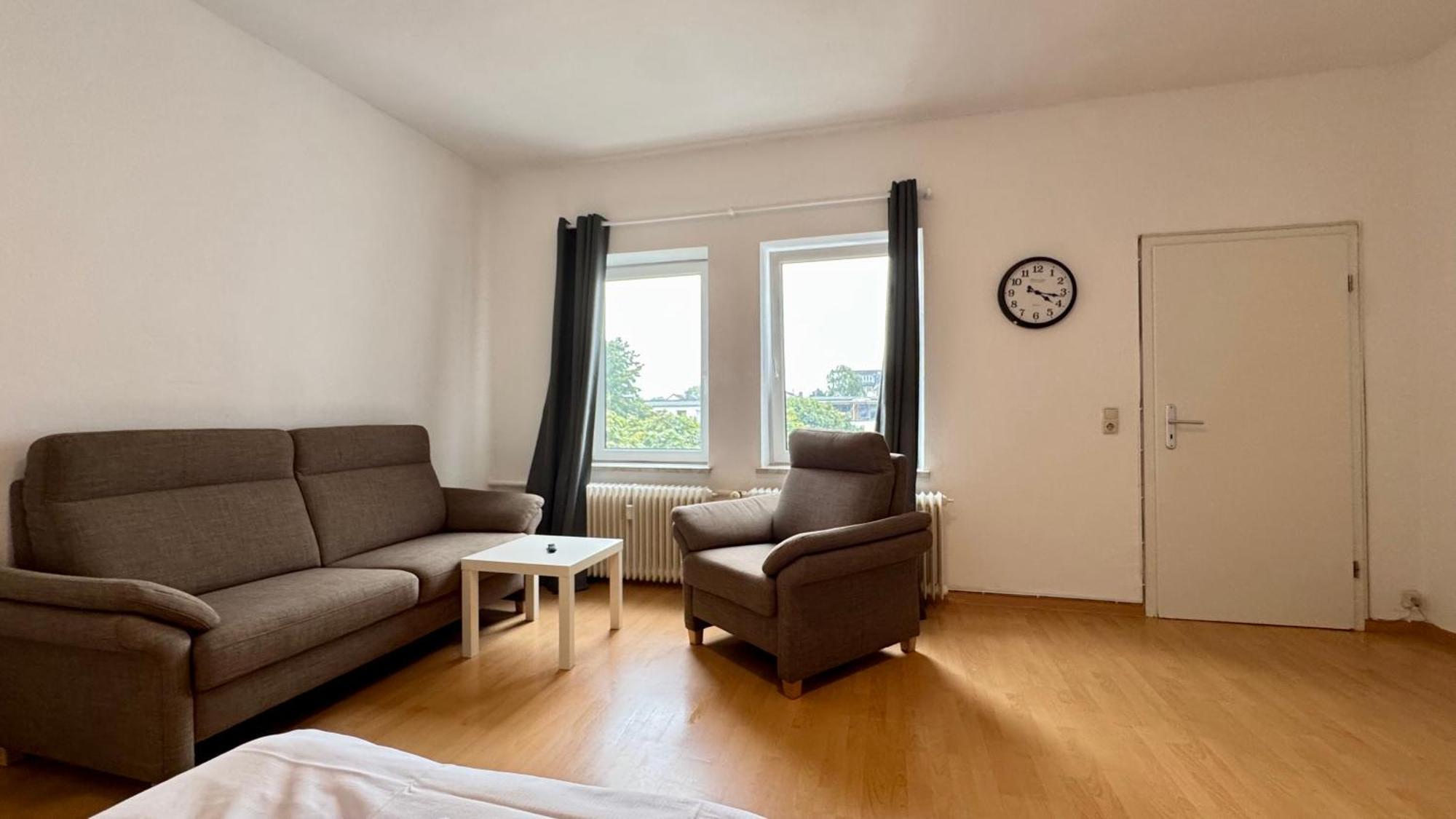 Apartments Im Herzen Von Neumuenster Innenstadt & Hbf Fusslaeufig, Mit Privatparkplatz 외부 사진