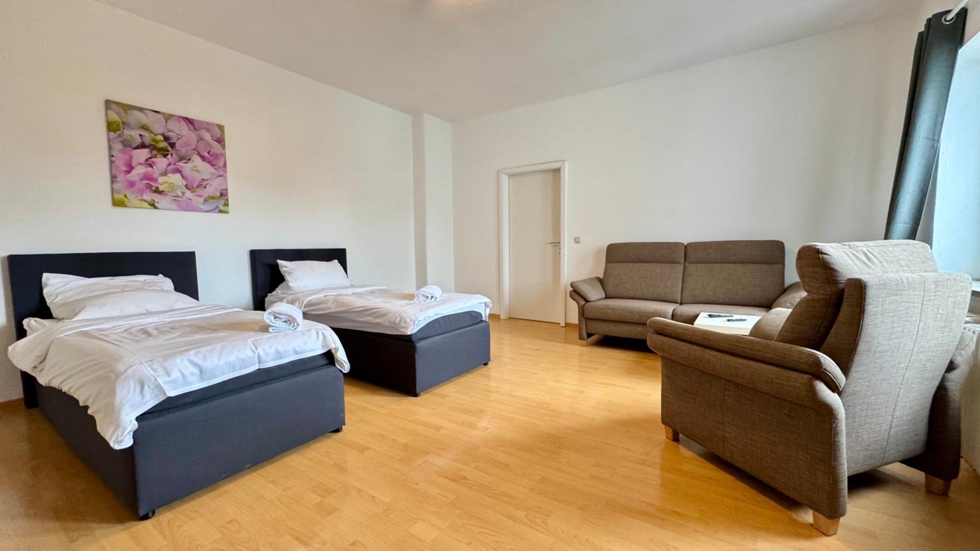 Apartments Im Herzen Von Neumuenster Innenstadt & Hbf Fusslaeufig, Mit Privatparkplatz 외부 사진
